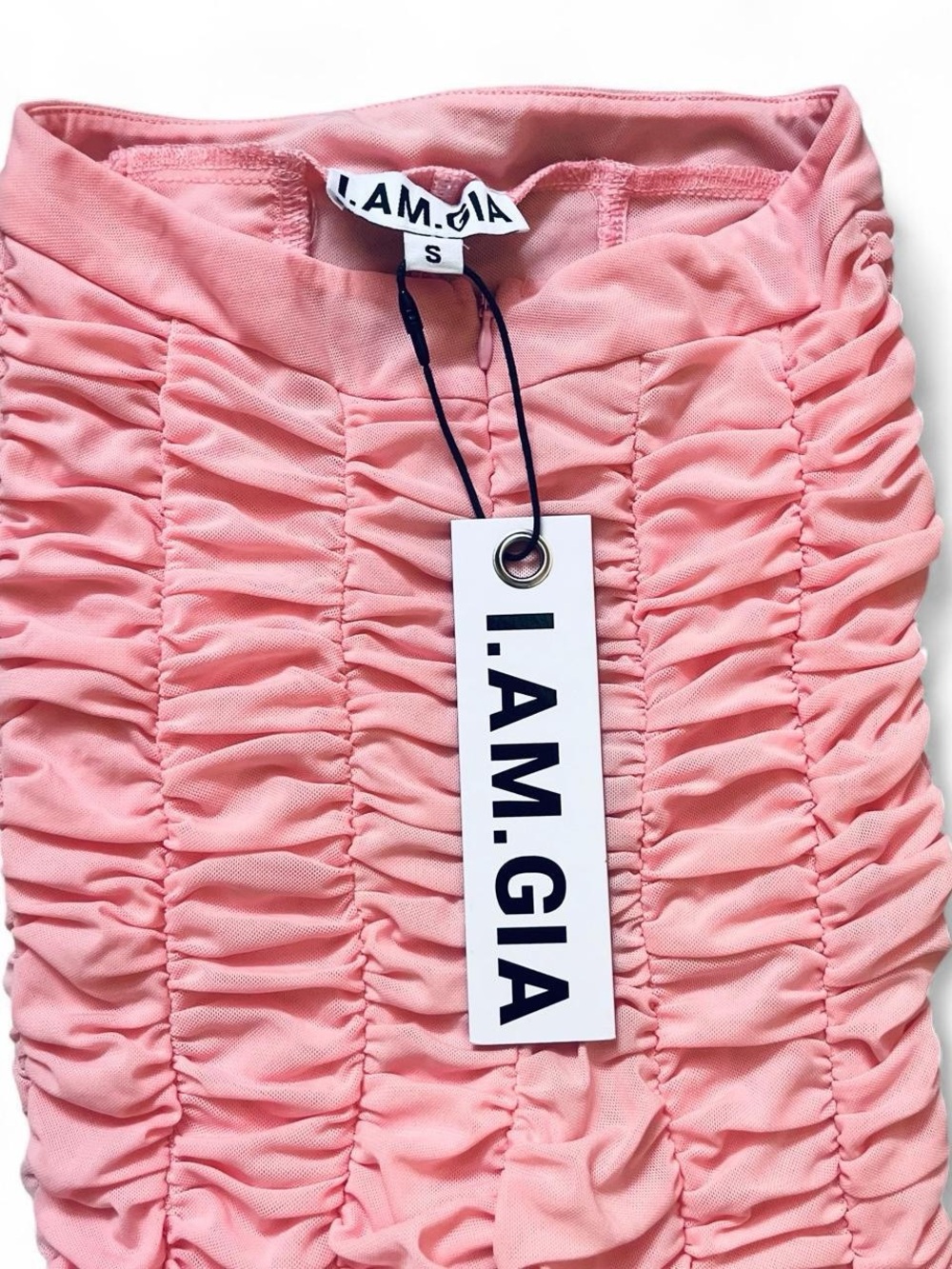 I.AM.GIA - Picture 2 of 6